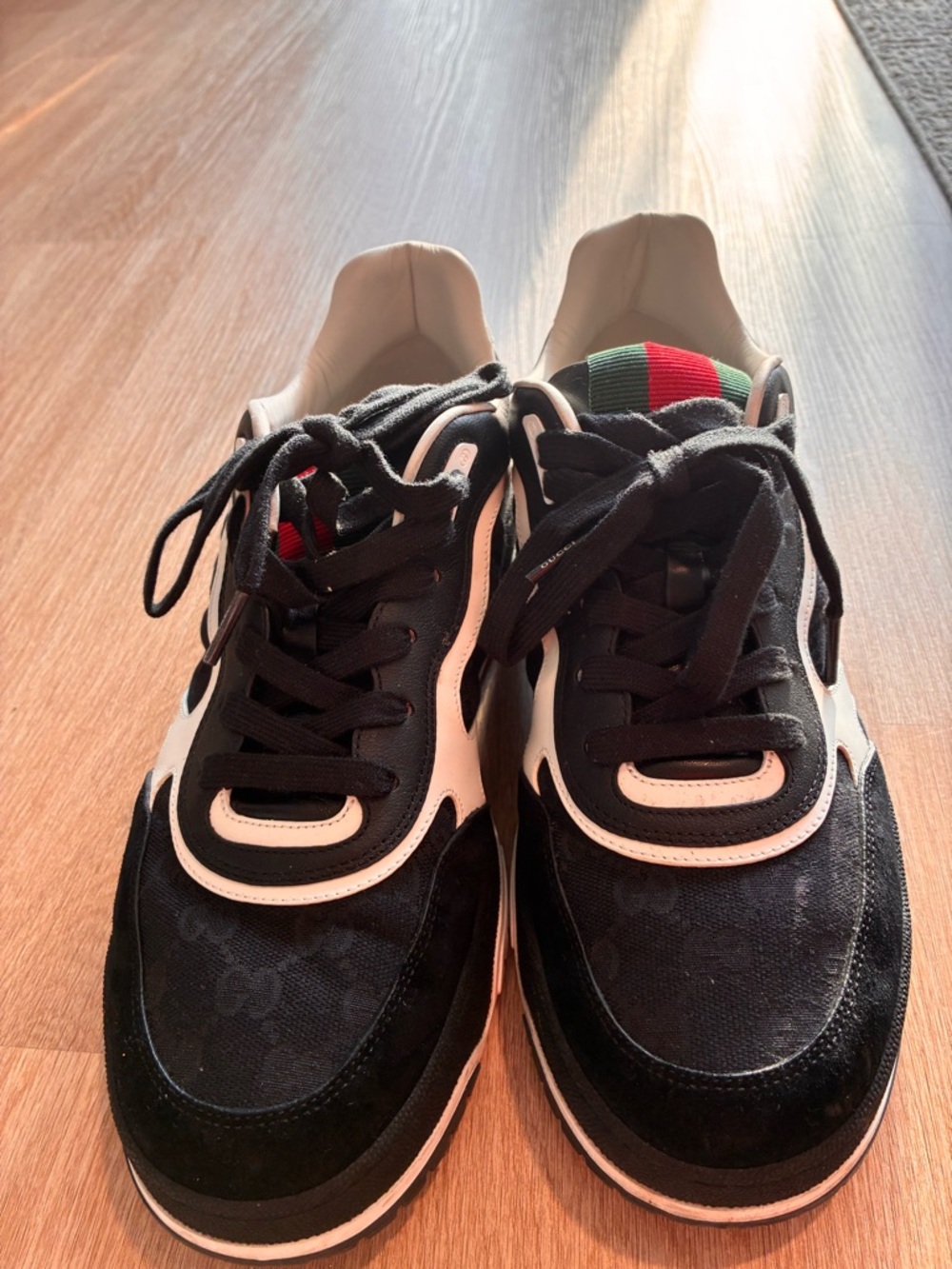 Gucci Black Sneakers with Green and Red Web Accent